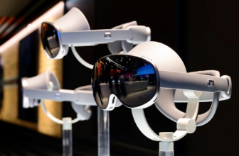 The right way to watch Samsung unveil its Android XR headset